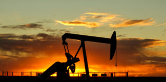 Keith Ellison, el fiscal general de Minnesota, llevará a las grandes petroleras ante un jurado El fiscal general de Minnesota llevará el caso contra las grandes petroleras ante un jurado