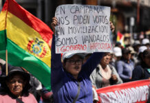 En medio de protestas, Rodrigo Paz anula límites al Estado de Excepción en Bolivia En medio de protestas, Rodrigo Paz promulga ley que anula límites al Estado de Excepción en Bolivia