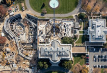 Los republicanos del Senado quieren 1 billón de dólares para fortificar el salón de baile de Trump Los republicanos del Senado quieren 1 billón de dólares para reforzar el salón de baile de Trump