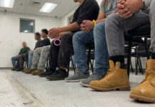 Con Trump, van 52 muertos bajo custodia del ICE; cifra de detenidos aumentó 77% Con Trump, van 52 muertos bajo custodia del ICE; cifra de detenidos aumentó 77%