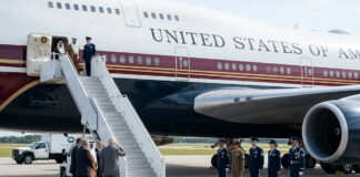 Retiran el Air Force One que Qatar regaló a Trump para hacerle “mejoras” Retiran el Air Force One que Qatar regaló a Trump para hacerle "mejoras"