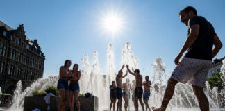 La ola de calor más intensa en Europa deja más de 3 mil muertos en Francia y Bélgica La ola de calor más intensa en Europa deja más de 3 mil muertos en Francia y Bélgica
