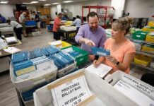 Tribunal bloquea restricciones al voto por correo de Trump en 23 estados de EEUU Tribunal bloquea restricciones al voto por correo de Trump en 23 estados de EEUU
