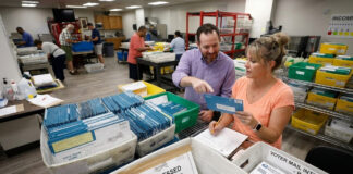 Tribunal bloquea restricciones al voto por correo de Trump en 23 estados de EEUU Tribunal bloquea restricciones al voto por correo de Trump en 23 estados de EEUU