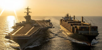 EEUU dispara contra buque que burlaba el bloqueo naval a Irán en el golfo de Omán EEUU dispara contra buque que burlaba el bloqueo naval a Irán en el golfo de Omán