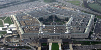 El Departamento de Guerra de EEUU exige a fabricantes de armas acelerar producción El Departamento de Guerra de EEUU exige a fabricantes de armas acelerar producción
