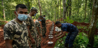 Inundaciones en Nepal suman 939 muertos; buscan sobrevivientes en túneles Inundaciones en Nepal suman 939 muertos; buscan sobrevivientes en túneles