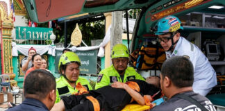 Adolescente mata a sus abuelos y profesores en tiroteo en Tailandia; 5 muertos y 31 heridos Adolescente mata a sus abuelos y profesores en tiroteo en Tailandia; 5 muertos y 31 heridos