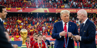 Donald Trump ve como “un terrible error” que Infantino salga de la FIFA Donald Trump ve como "un terrible error" que Infantino salga de la FIFA