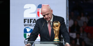 UEFA prepara denuncia penal contra Gianni Infantino por presunta “gestión desleal delictiva” UEFA prepara denuncia penal contra Gianni Infantino por presunta "gestión desleal delictiva"