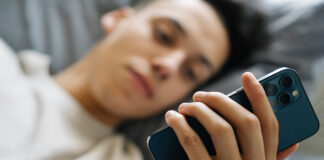 Reino Unido prohíbe acceso a menores de 16 años a las redes sociales; “los hacen infelices” Reino Unido prohíbe acceso a menores de 16 años a las redes sociales; "los hacen infelices"