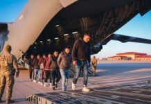 ONU pide parar de deportar migrantes de EEUU a países donde corran peligro ONU pide parar de deportar migrantes de EEUU a países donde corran peligro