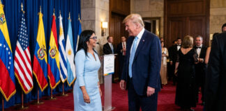 Donald Trump y Delcy Rodríguez se reúnen por primera vez en Nueva York Donald Trump y Delcy Rodríguez se reúnen por primera vez en Nueva York