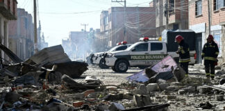 Suben a siete los fallecidos por explosiones en cuartel militar en Bolivia Suben a siete los fallecidos por explosiones en cuartel militar en Bolivia