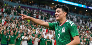 La Selección Mexicana tiene nuevo 10; Gil Mora recibe la responsabilidad La Selección Mexicana tiene nuevo 10; Gil Mora recibe la responsabilidad