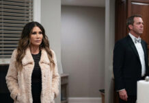 Kristi Noem se divorcia meses después de escándalo de travestismo de su marido Kristi Noem se divorcia meses después de escándalo de travestismo de su marido