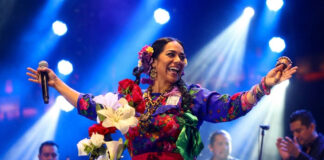 Lila Downs le abre la puerta al reggaetón y haría una colaboración con Cachirula Lila Downs le abre la puerta al reggaetón y haría una colaboración con Cachirula