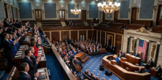 Republicanos están cerca de perder la Cámara Baja en legislativas de EEUU, según sondeo Republicanos están cerca de perder la Cámara Baja en legislativas de EEUU, según sondeo