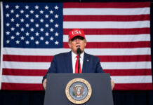 Donald Trump asegura en mitin que EEUU se acerca a “un gran acuerdo” con México Donald Trump asegura en mitin que EEUU se acerca a "un gran acuerdo" con México