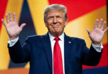 El cheque de $5000 dólares, el “dividendo de Trump”, divide a los republicanos El cheque de $5000 dólares, el "dividendo de Trump", divide a los republicanos