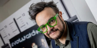 Aleks Syntek recibe peculiar invitación de la Universidad del Perreo: le ofrecen beca completa Aleks Syntek recibe peculiar invitación de la Universidad del Perreo: le ofrecen beca completa