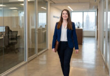 Víctima de apuñalamiento en NY era vicepresidenta de negocios de Bank of America Víctima de apuñalamiento en NY era vicepresidenta de negocios de Bank of America