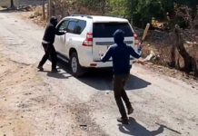 Colonos agreden a alcalde galo en Cisjordania; Francia exige a Israel detener a los responsables Colonos agreden a alcalde galo en Cisjordania; Francia exige a Israel detener a los responsables