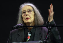 Anne Carson obtiene el Nobel de Literatura 2026; premian su obra “audaz e inventiva” Anne Carson obtiene el Nobel de Literatura 2026; premian su obra “audaz e inventiva”