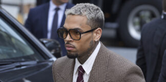 Imponen en Londres ocho meses de condena suspendida al rapero Chris Brown, por agresión Imponen en Londres ocho meses de condena suspendida al rapero Chris Brown, por agresión