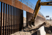 Construcción de Muro fronterizo se detiene en la región de Big Bend, en Texas Construcción de Muro fronterizo se detiene en la región de Big Bend, en Texas