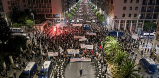 Miles de manifestantes protestan en Atenas contra la visita de Marco Rubio Miles de manifestantes protestan en Atenas contra la visita de Marco Rubio