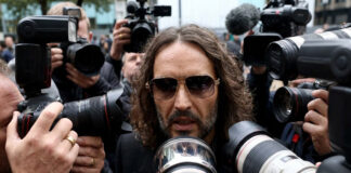 Inicia en Londres el juicio contra el actor británico Russell Brand por delitos sexuales Inicia en Londres el juicio contra el actor británico Russell Brand por delitos sexuales