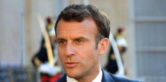 Macron rechaza comentarios “estúpidos” de Trump y otros que atribuyen disturbios a migrantes Macron rechaza comentarios "estúpidos" de Trump y otros que atribuyen disturbios a migrantes