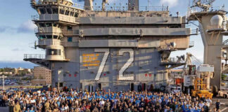 El USS Abraham Lincoln regresa a EEUU tras casi 10 meses en Medio Oriente El USS Abraham Lincoln regresa a EEUU tras casi 10 meses en Medio Oriente