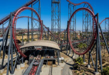 Six Flags Magic Mountain de California cierra montaña rusa X2 tras demandas por lesiones cerebrales Six Flags Magic Mountain de California cierra montaña rusa X2 tras demandas por lesiones cerebrales