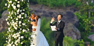 El actor Tobey Maguire oficia la boda de su exesposa, con la que tiene excelente relación El actor Tobey Maguire oficia la boda de su exesposa, con la que tiene excelente relación