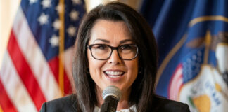 Choque entre la gobernadora de Utah y Trump enciende las alarmas por posible coerción federal Choque entre la gobernadora de Utah y Trump enciende las alarmas por posible coerción federal