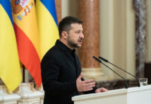 Zelensky anuncia reunión de su país con Estados Unidos y Rusia; será en noviembre Zelensky anuncia reunión de su país con Estados Unidos y Rusia; será en noviembre
